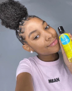 Blueberry Bliss Hair Growth Oil -Coola Store BBHairGrowthModel 2
